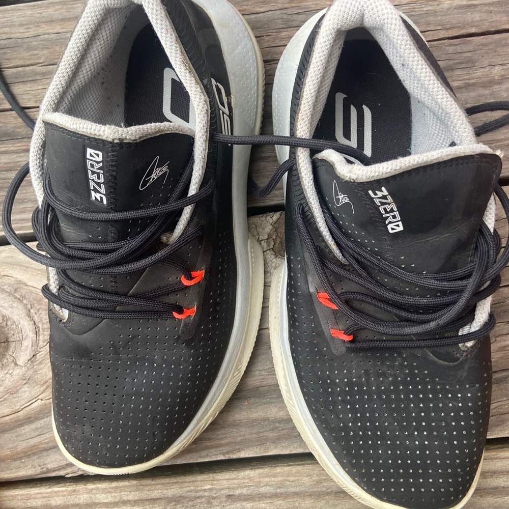 Black under armour
